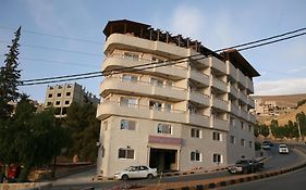 Seven Wonders Hotel